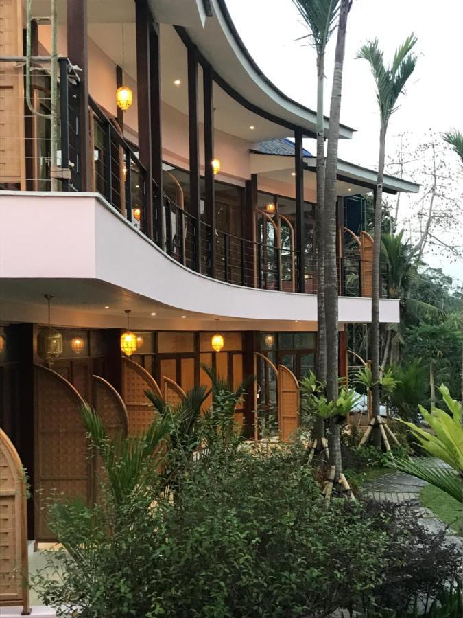 Rudra Sahashrara Bali - Ayurvedic - Health And Wellness Resort อูบุด ภายนอก รูปภาพ
